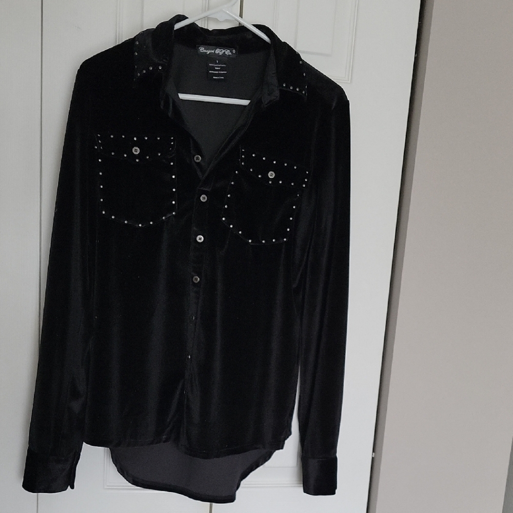 Cowgirl Tuff Black Velvet Shirt